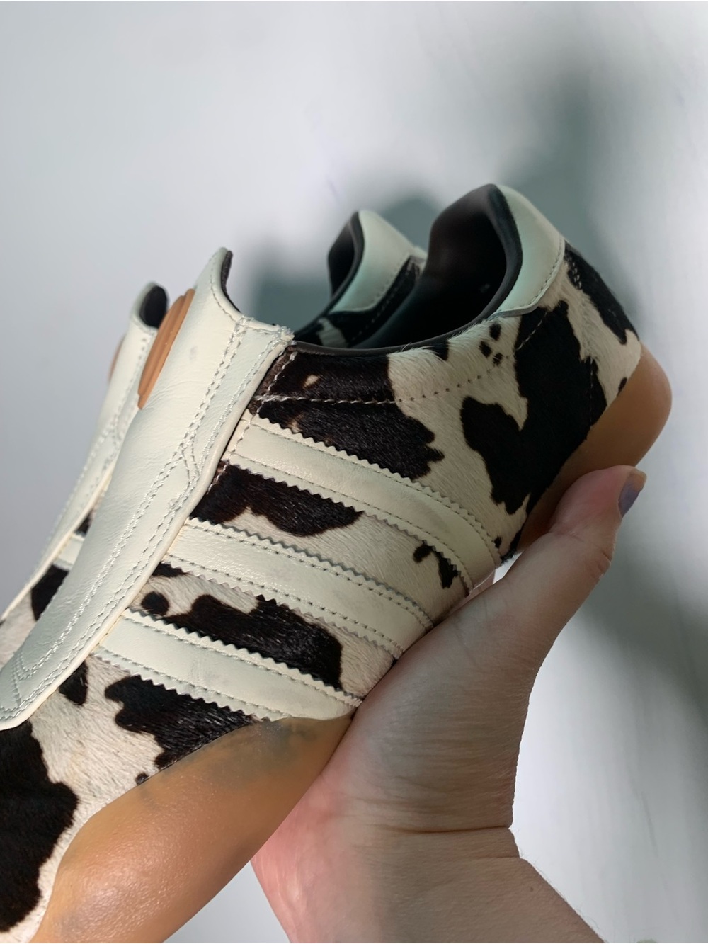 adidas Originals Taekwondo Mei sneakers in cow print real dyed cow fur size 9 - Picture 8 of 14